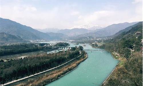 都江堰旅游攻略必去十大景点_都江堰旅游攻略必去十大景点图片