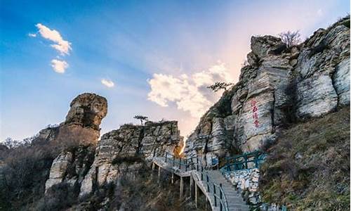 白石山旅游攻略一日游自驾车_白石山旅游攻略一日游自驾车多少钱